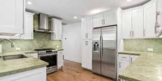 784 Dover Street Gallery 5