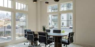 Livano Oakwood Gallery 32