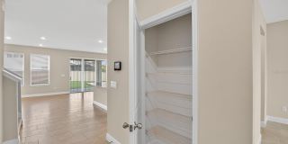 2546 WARREN ACRES Boulevard Gallery 30