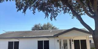 2204 East Kantunil Avenue Gallery 1