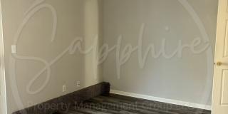 5623 North Northwood Terrace Gallery 13