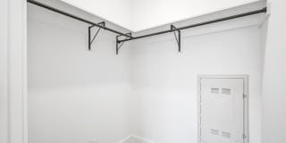 651 38th St Gallery 9