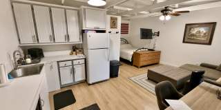 413 North Orange Avenue Gallery 7