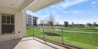Luxury 1st Floor Condo Overlooking Little Turtle Country Club Golf Course Gallery 28