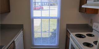 1 Peachtree Court Gallery 18