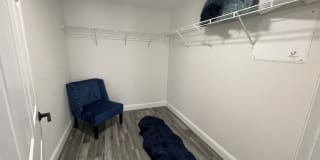 Hollis Commons Gallery 11