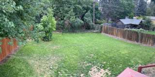 This South Hill Bright and Spacious 3 bed, 2 bath single family home, Near Glenrose available now! Gallery 22