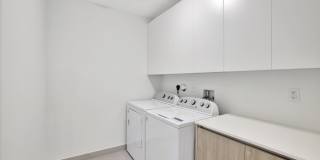 4208 NE 7th Terrace Gallery 33