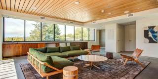 Jones Berkeley Gallery 24