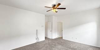 Welcoming 2B/2BA Condo with Balcony, In-Unit Laundry and Pool Access. Gallery 18