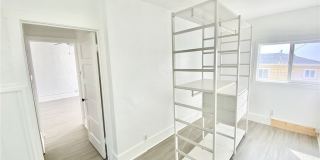 4209 The Strand Gallery 13