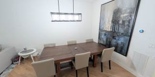 Stunning rehabbed 3-Bedroom Townhome in Fulton Market / West Loop Gallery 7