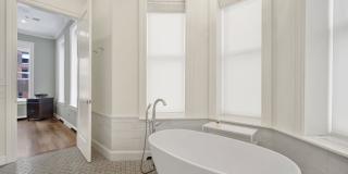 103 East Chestnut Street Gallery 40