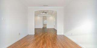 577 PORTA ROSA Circle Gallery 16