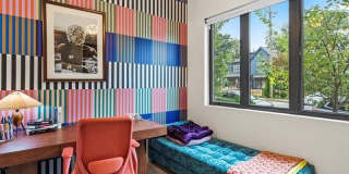 815 E 36th Street Gallery 16