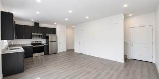 $1000 OFF YOUR 1ST MONTHS RENT! BRAND NEW TOWNHOME IN THE DESIRABLE SOUTHRIDGE AREA! Gallery 54