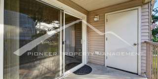 Updated Condo with Central AC and Gas Fireplace Gallery 21