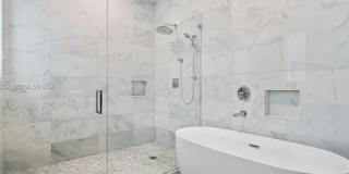 1120 Wallace Street Gallery 14