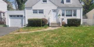 565 Hunter Ave Gallery 1