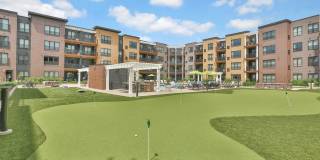 610 West Gallery 103