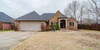 602 SW Barn Valley Road Gallery 2
