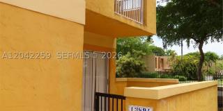 13894 SW 65th Ter Gallery 1