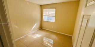 1601 SE 24th Ct Gallery 7