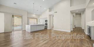 9118 E Topeka Drive Gallery 5