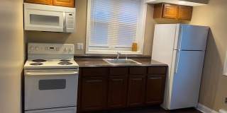 7036 Ridge Ave 7036 Ridge Ave Gallery 1