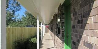 588 OAK Avenue Gallery 2