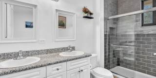 2414 Venetian Way Gallery 18