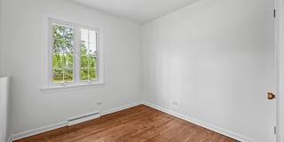 116 S Deerpath Road Gallery 22