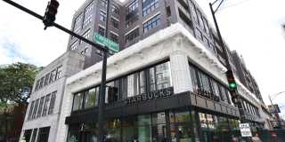 3833 N Broadway Gallery 31