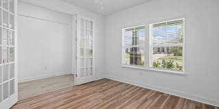 260 OAKLAWN Court Gallery 4
