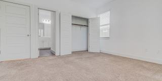 Elegant 4BR Home with Bonus Room & Designer Finishes Elegant 4BR Home with Bonus Room & Designer Finishes Gallery 26