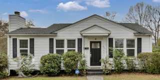 CHARMING HOME IN ROSEWOOD Gallery 1