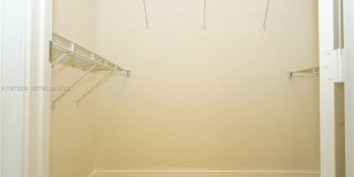9701 Blue Isle Bay Gallery 27