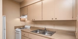 410 Heights Gallery 22