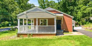 Furnished 3BR Across from Perkerson Park Furnished 3BR Across from Perkerson Park Gallery 1