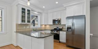 3Bd/3Ba Seattle Townhouse Gallery 15