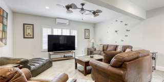 4562 Skyland Drive Gallery 15