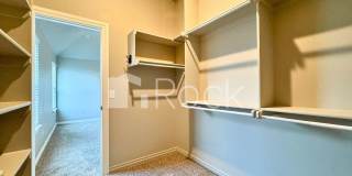 Spacious Craftsman Home on cul-de-sac - Electric Included! Gallery 19