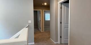 Wonderfully maintained Rainier Ridge Puyallup Home! Gallery 12