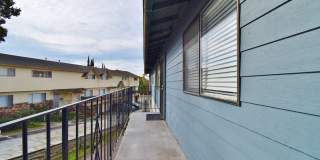 COMING SOON! |  $2,390 / 2 BR - CONVENIENT CASTRO VALLEY LIVING: CONDO WITH GARAGE, STORAGE & PLAY AREA ACCESS Gallery 11