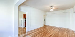 The Frontenac Gallery 19