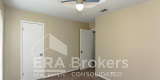 2304 Sherman Gallery 22