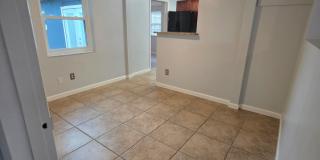 975 North Village Drive Gallery 13