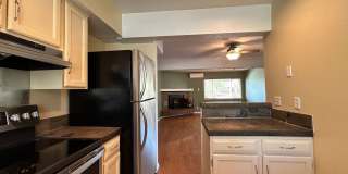 Beautiful & Bright 2-Bedroom + Office Corner Condo in North Boulder Gallery 12