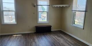 1843 Washington Avenue Gallery 5