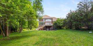 Luxury Furnished Home Gallery 73